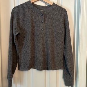 Thermal long sleeve button up top